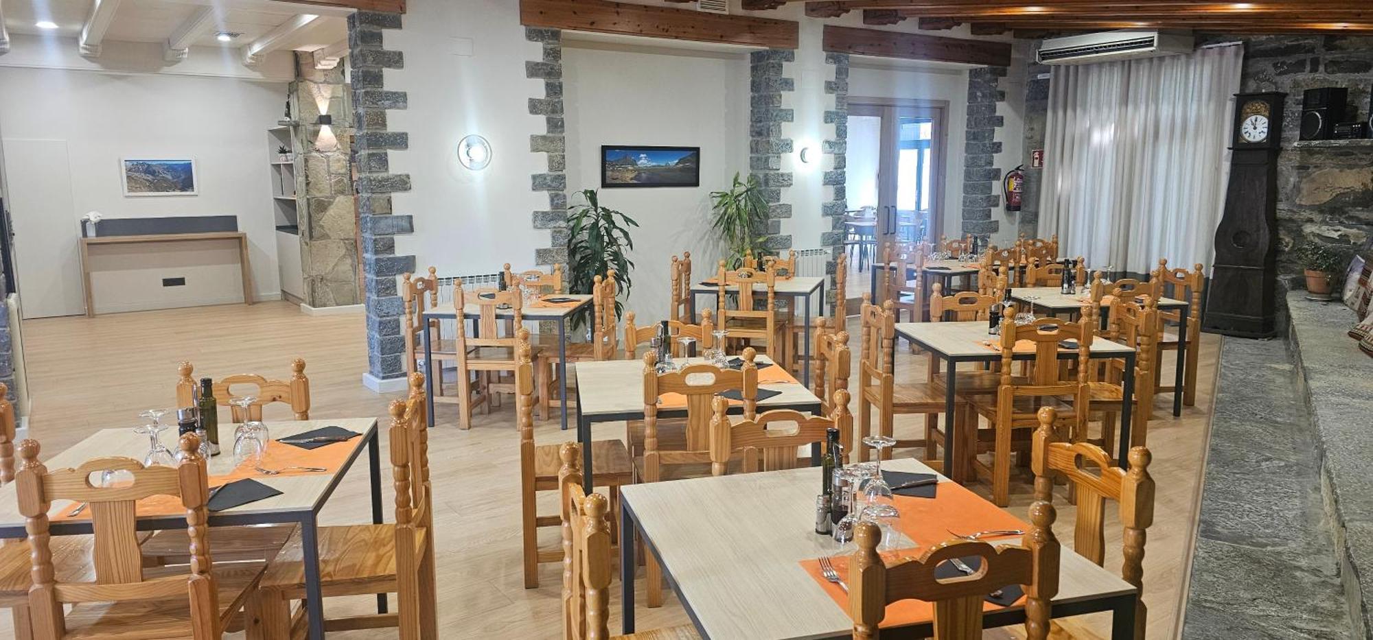 Hotel Meson De L'Aínsa Екстериор снимка